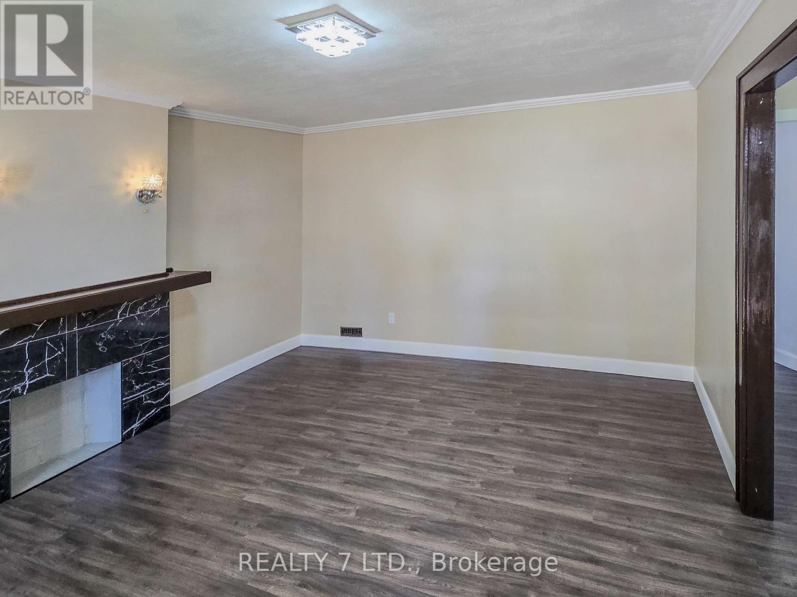1083 Campbell Avenue Property Photo 7