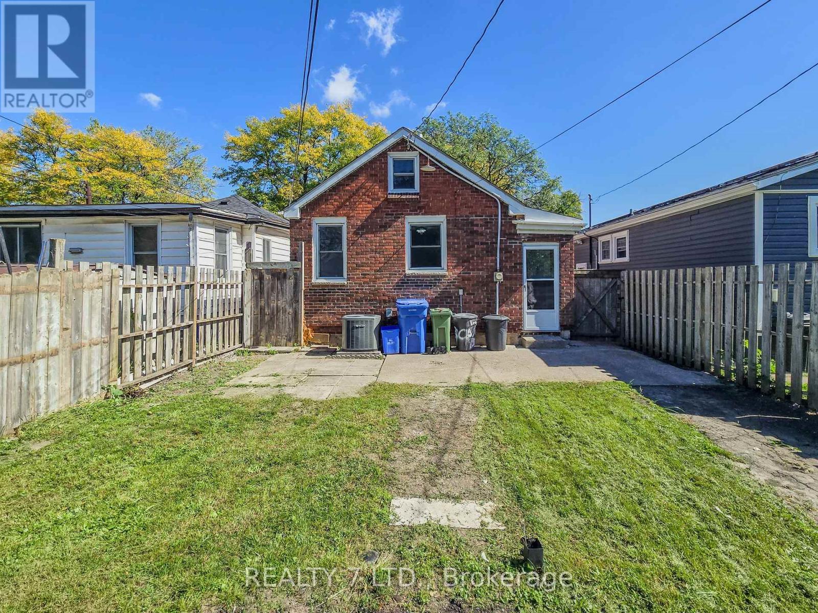 1083 Campbell Avenue Property Photo 48