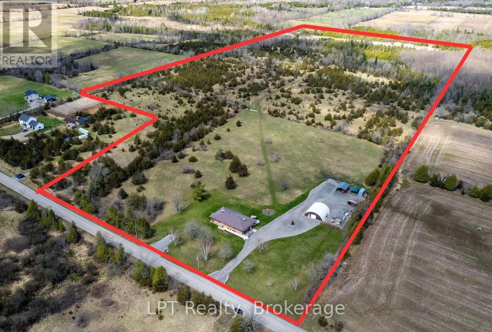 2110 13th Line E Property Photo 2