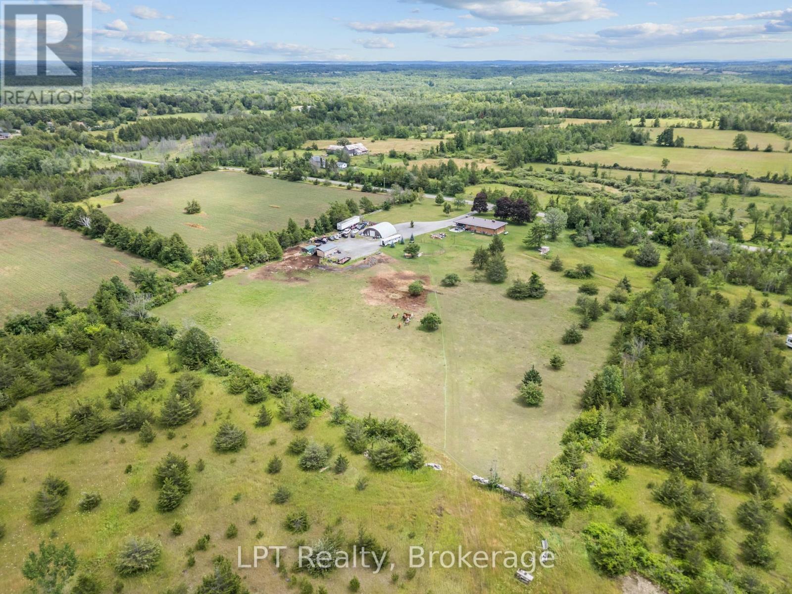 2110 13th Line E Property Photo 41