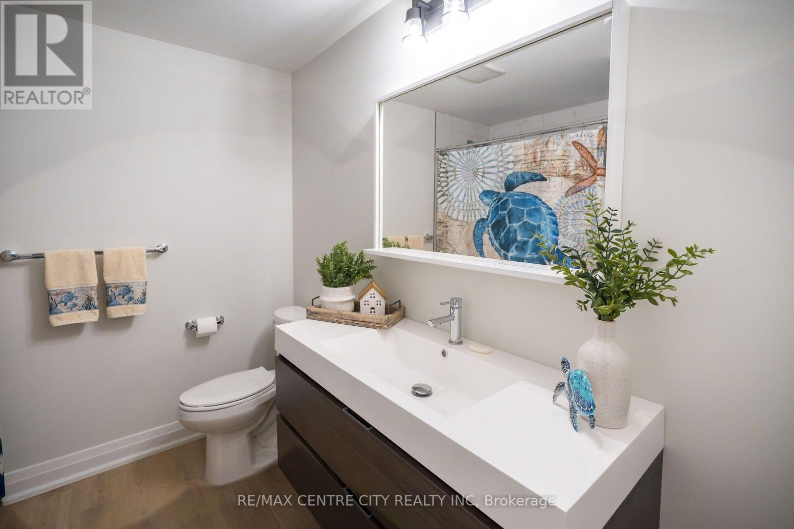 2181 Lockwood Crescent Property Photo 42