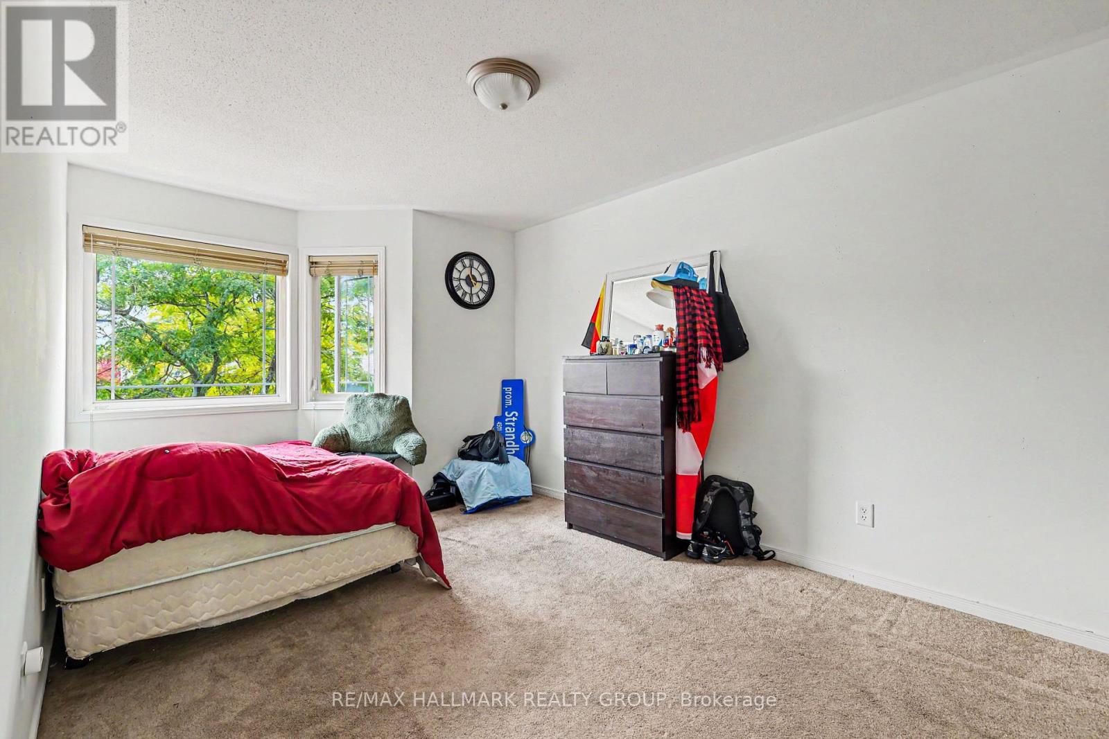 118 Hollowbrook Drive Property Photo 15