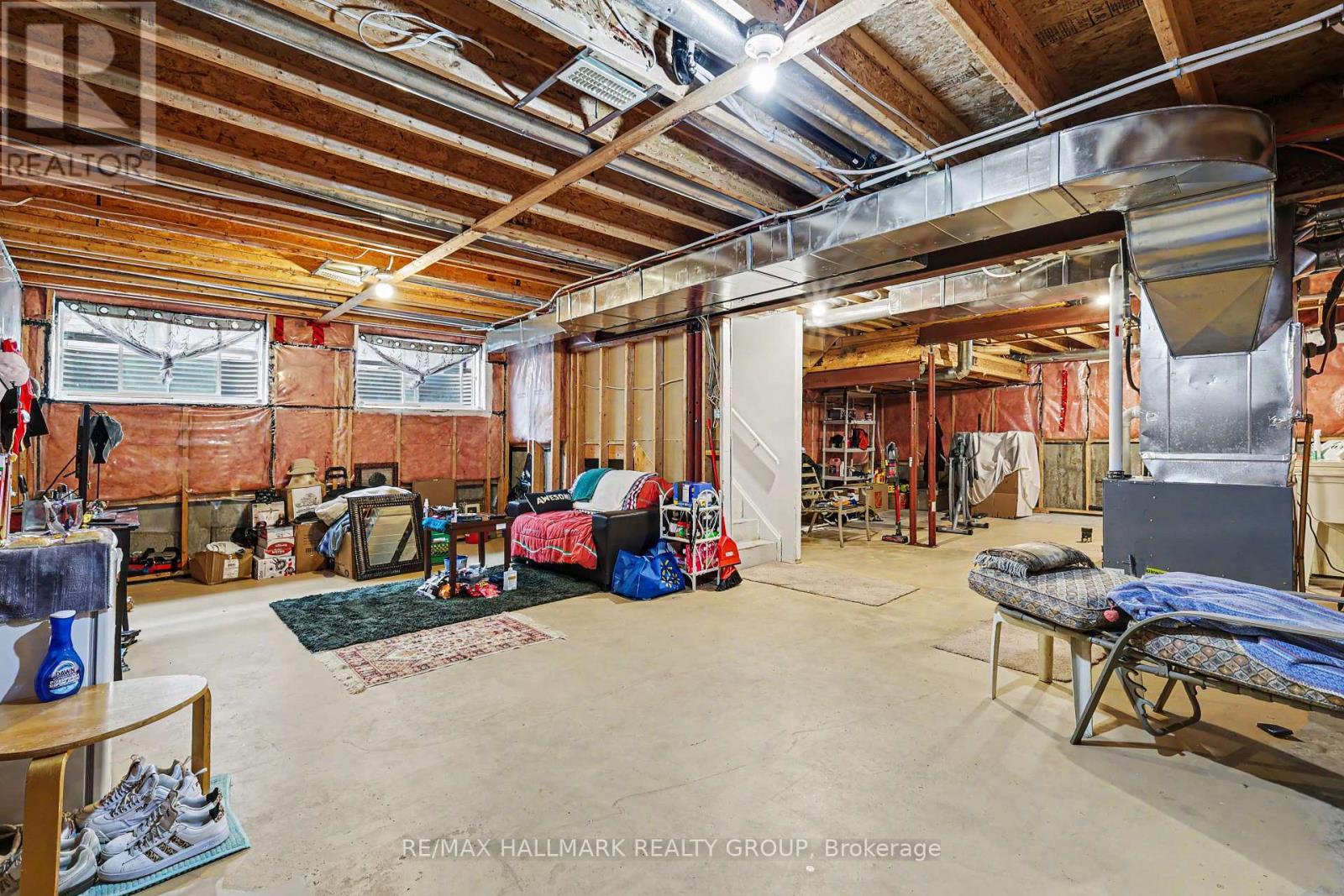 118 Hollowbrook Drive Property Photo 18