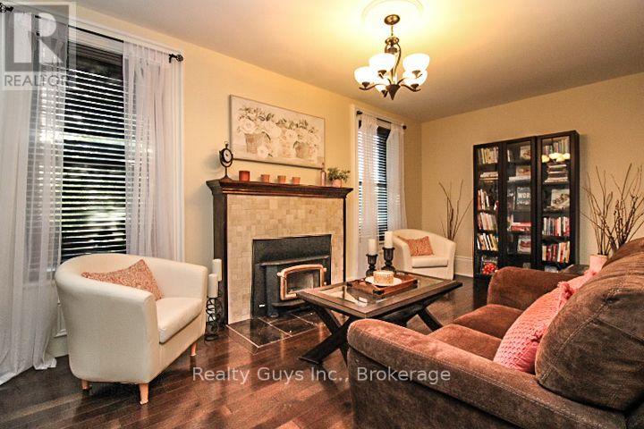 120 Second Line Property Photo 24