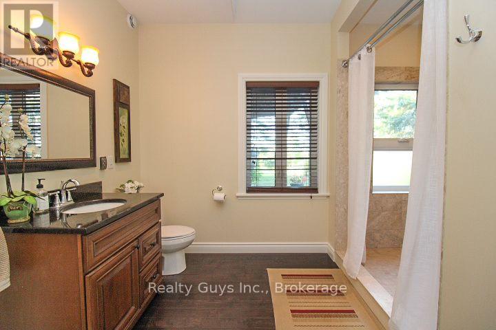120 Second Line Property Photo 27