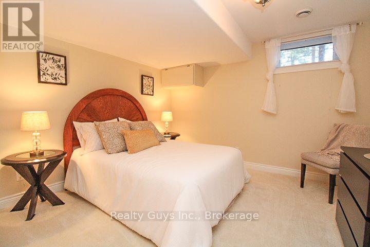 120 Second Line Property Photo 49