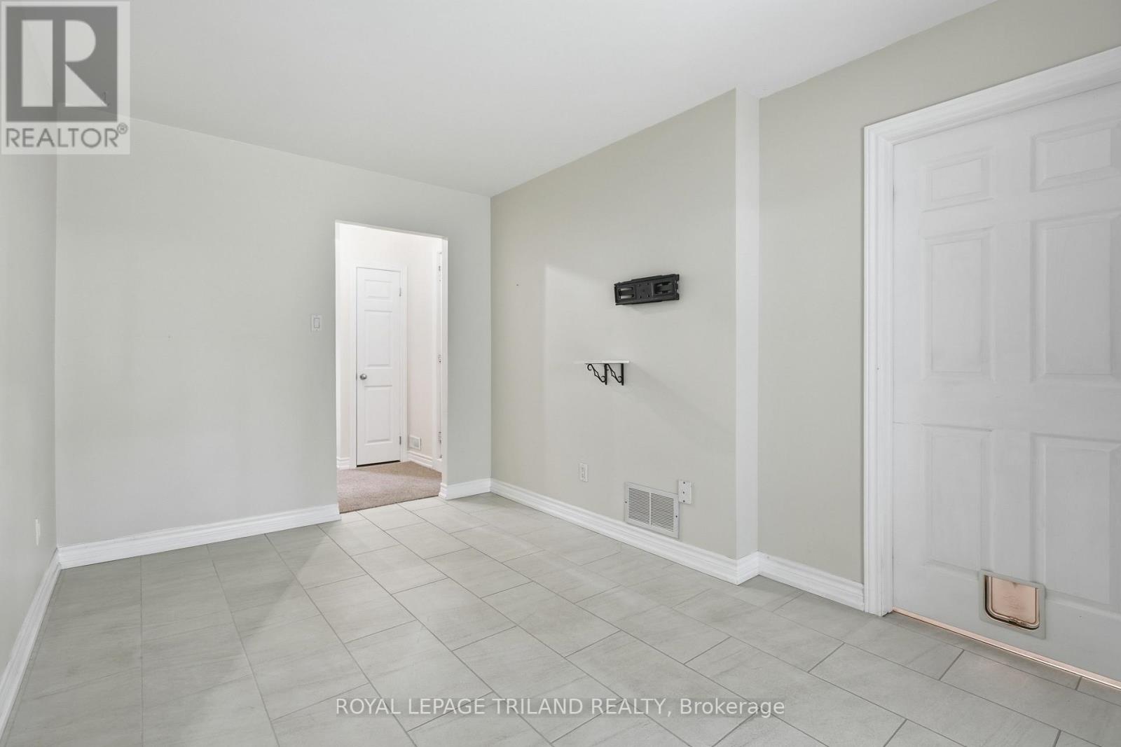 84 - 900 Pond View Road Property Photo 13