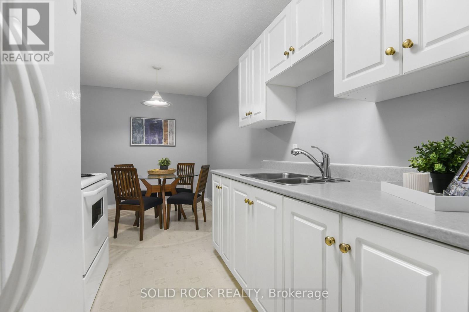 207 - 190 Elgin Street W Property Photo 10