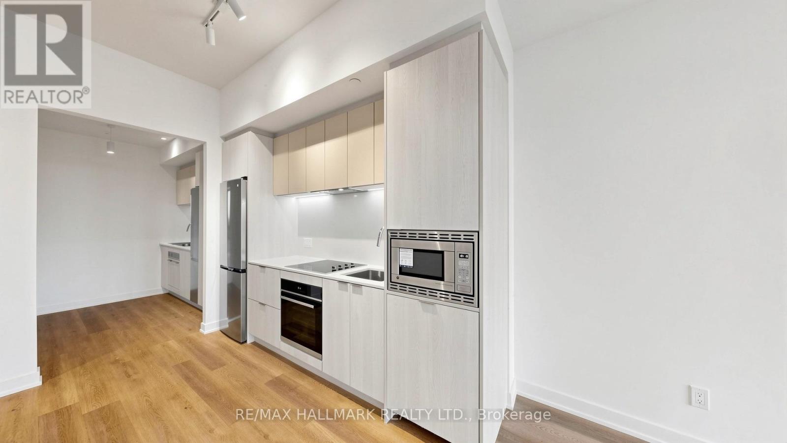 719 - 101 John Street N Property Photo 18
