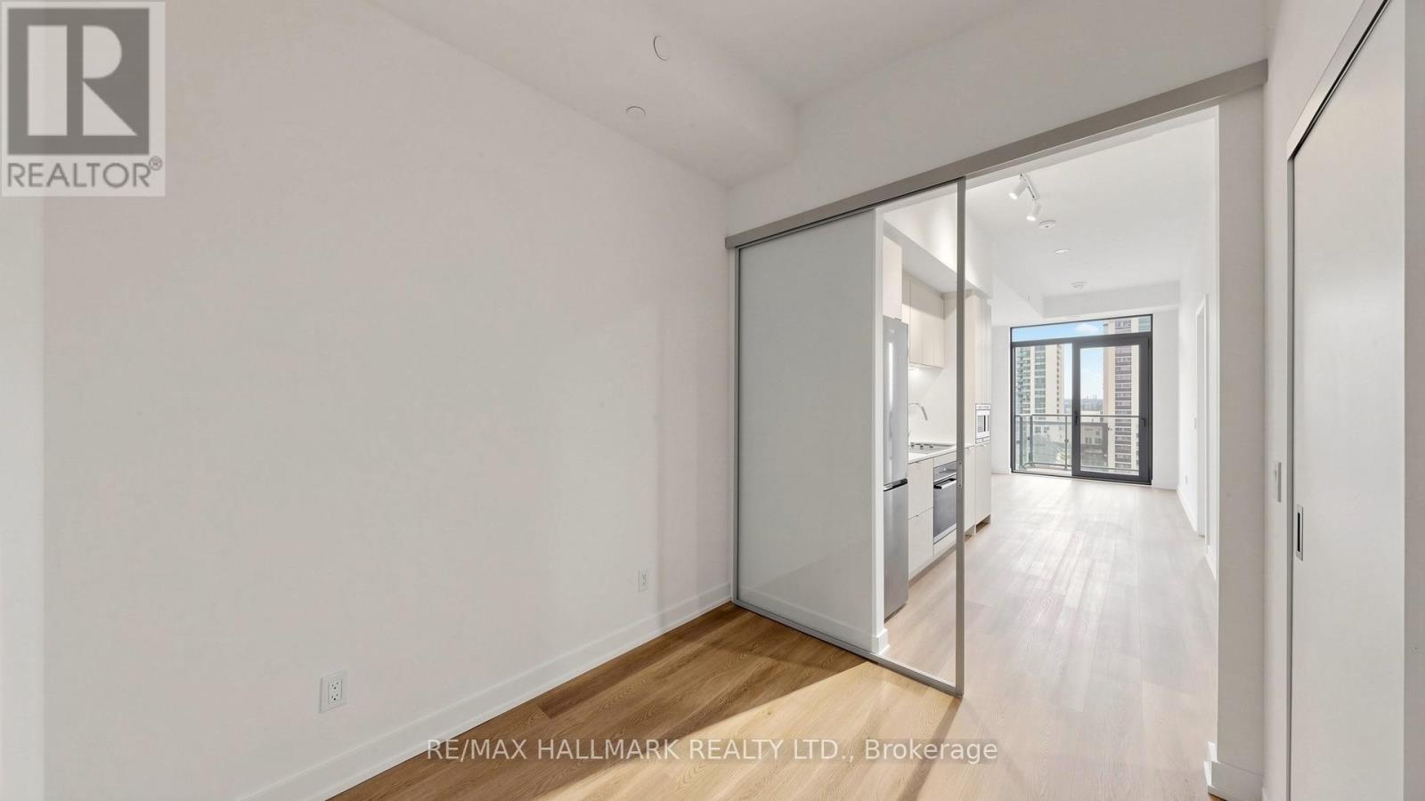 719 - 101 John Street N Property Photo 24