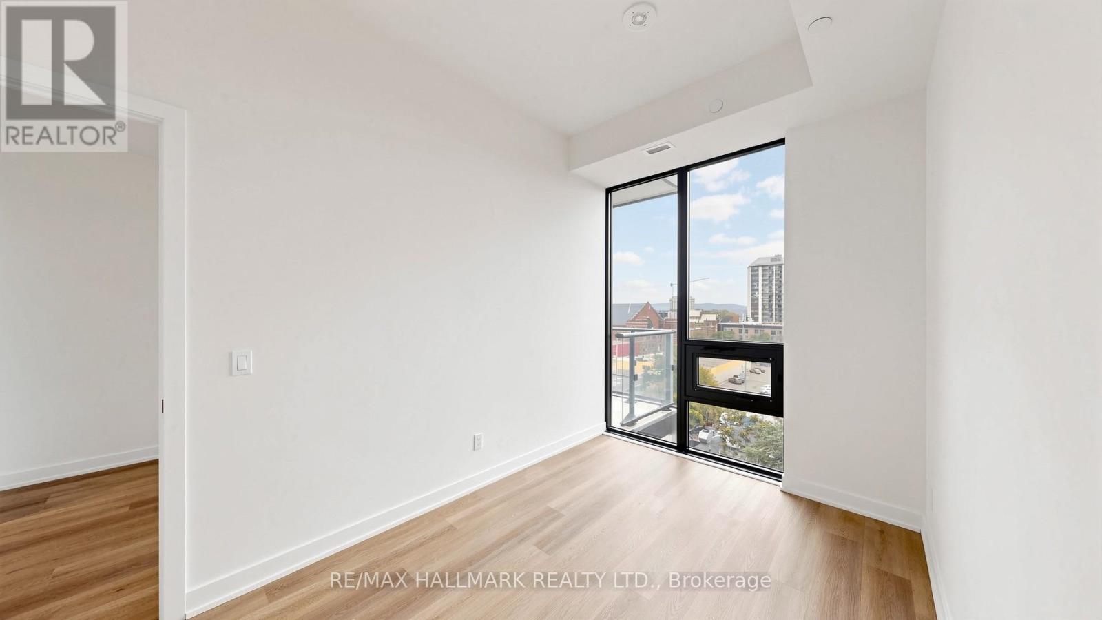 719 - 101 John Street N Property Photo 28
