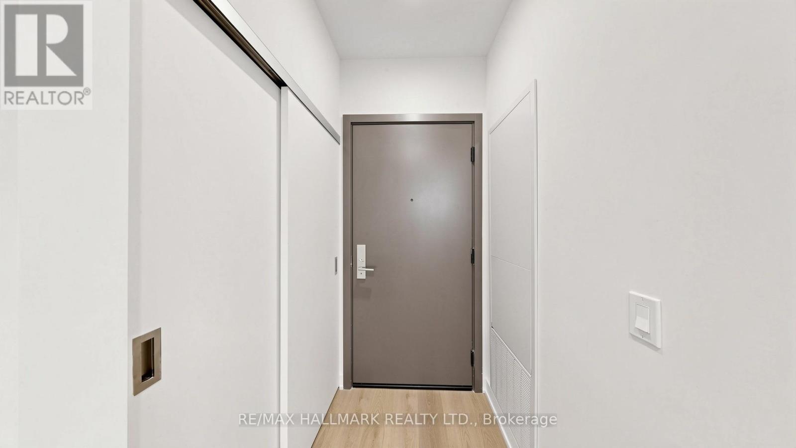 719 - 101 John Street N Property Photo 35