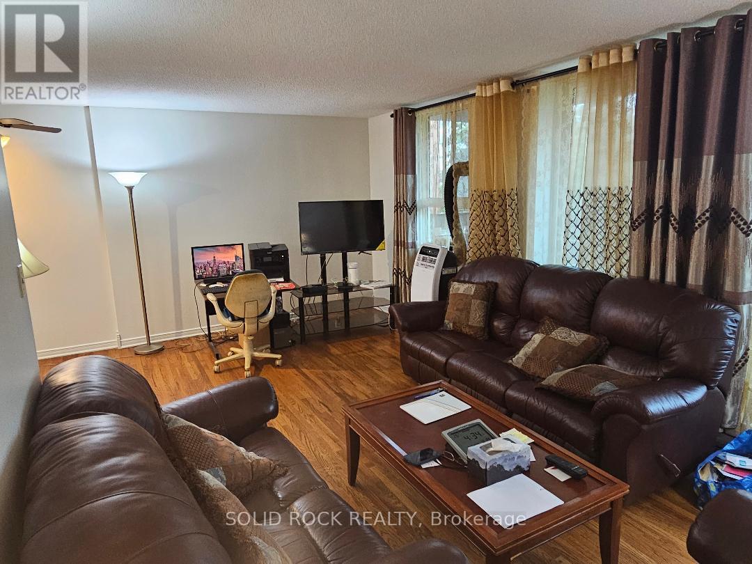 304 - 2000 Jasmine Crescent Property Photo 14