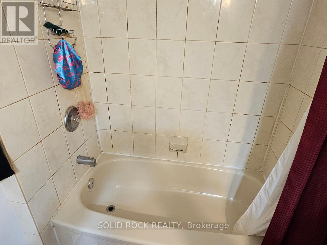 304 - 2000 Jasmine Crescent Property Photo 26