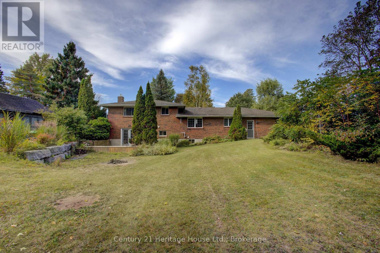 313207 Highway 6 Property Photo 6