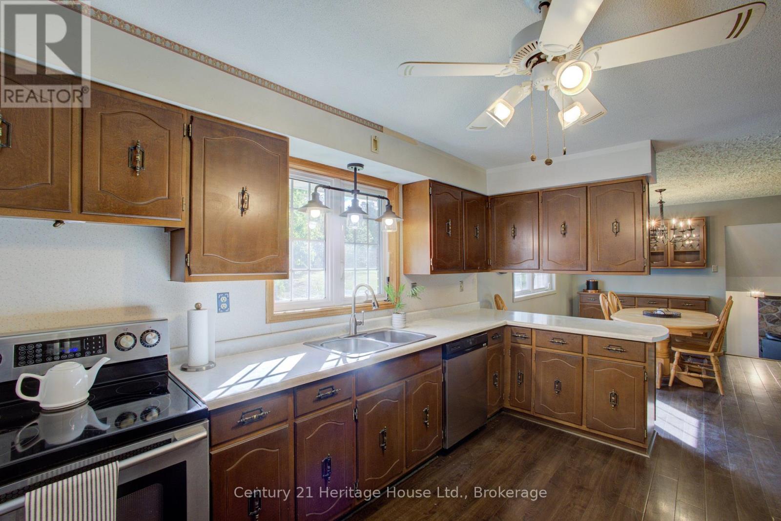 313207 Highway 6 Property Photo 20