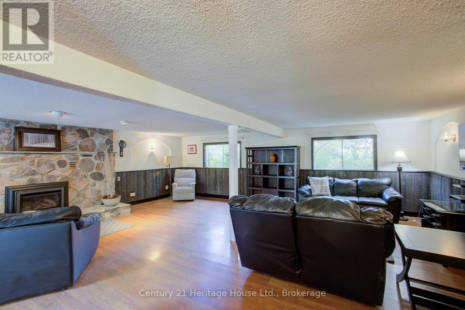 313207 Highway 6 Property Photo 28