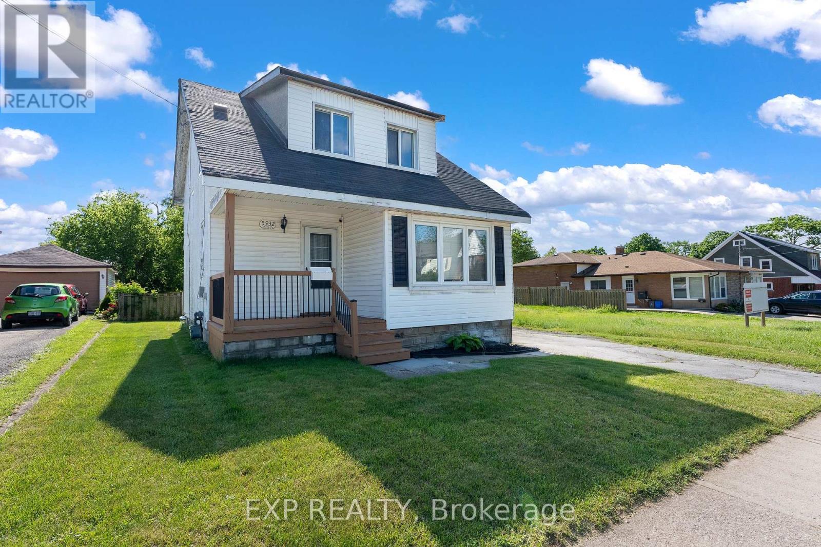 5932 Carlton Avenue Property Photo 1