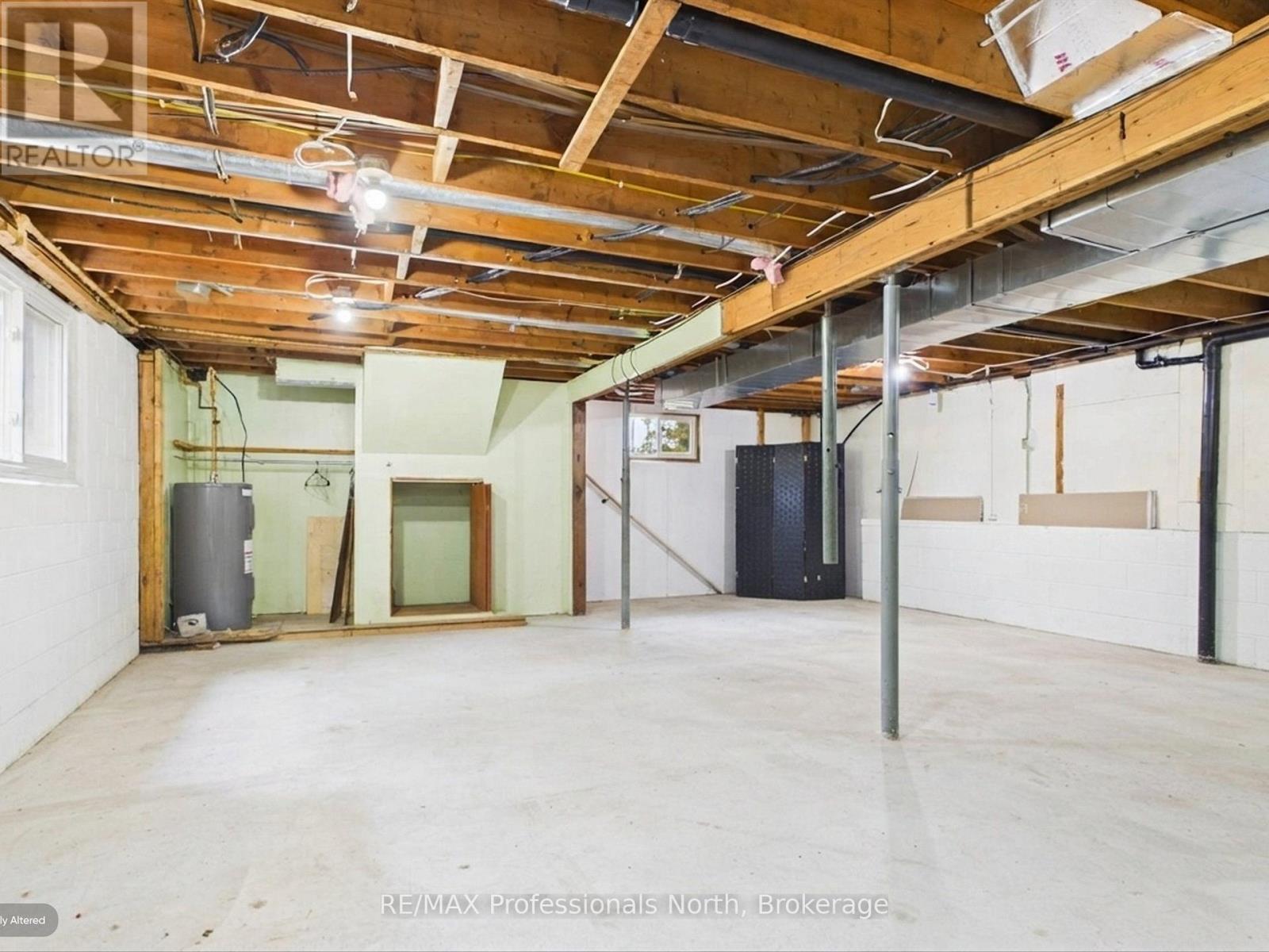 2 Silver Street Property Photo 21