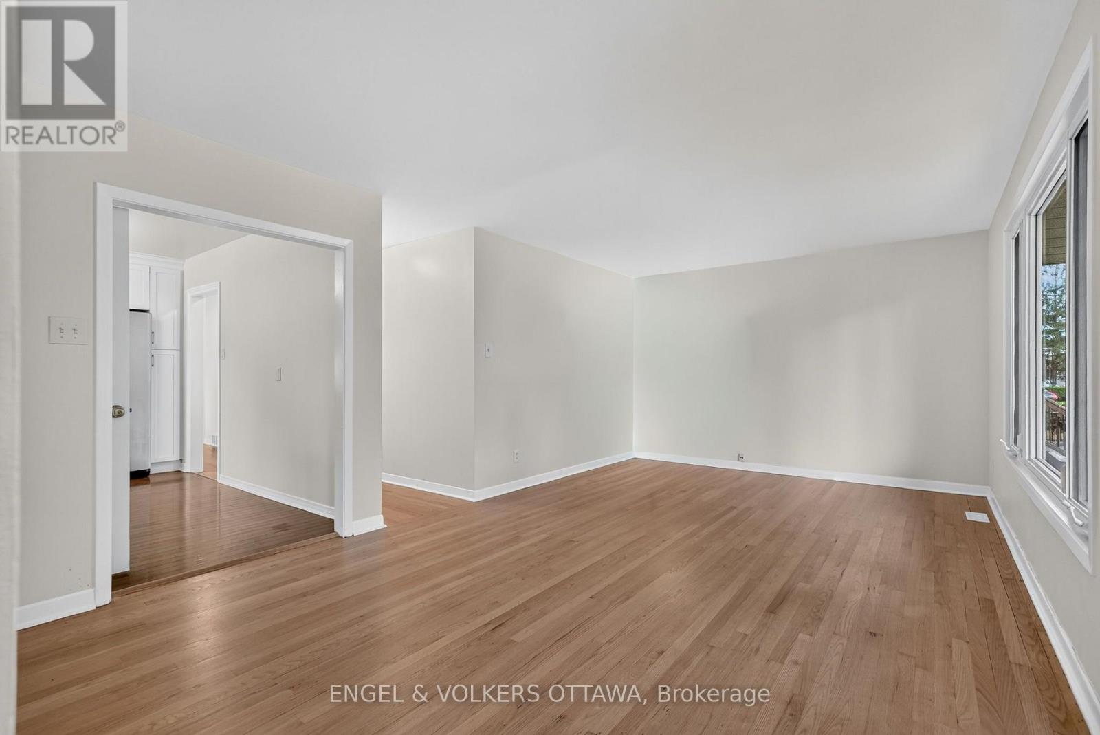 1238 St. Paul Avenue Property Photo 7