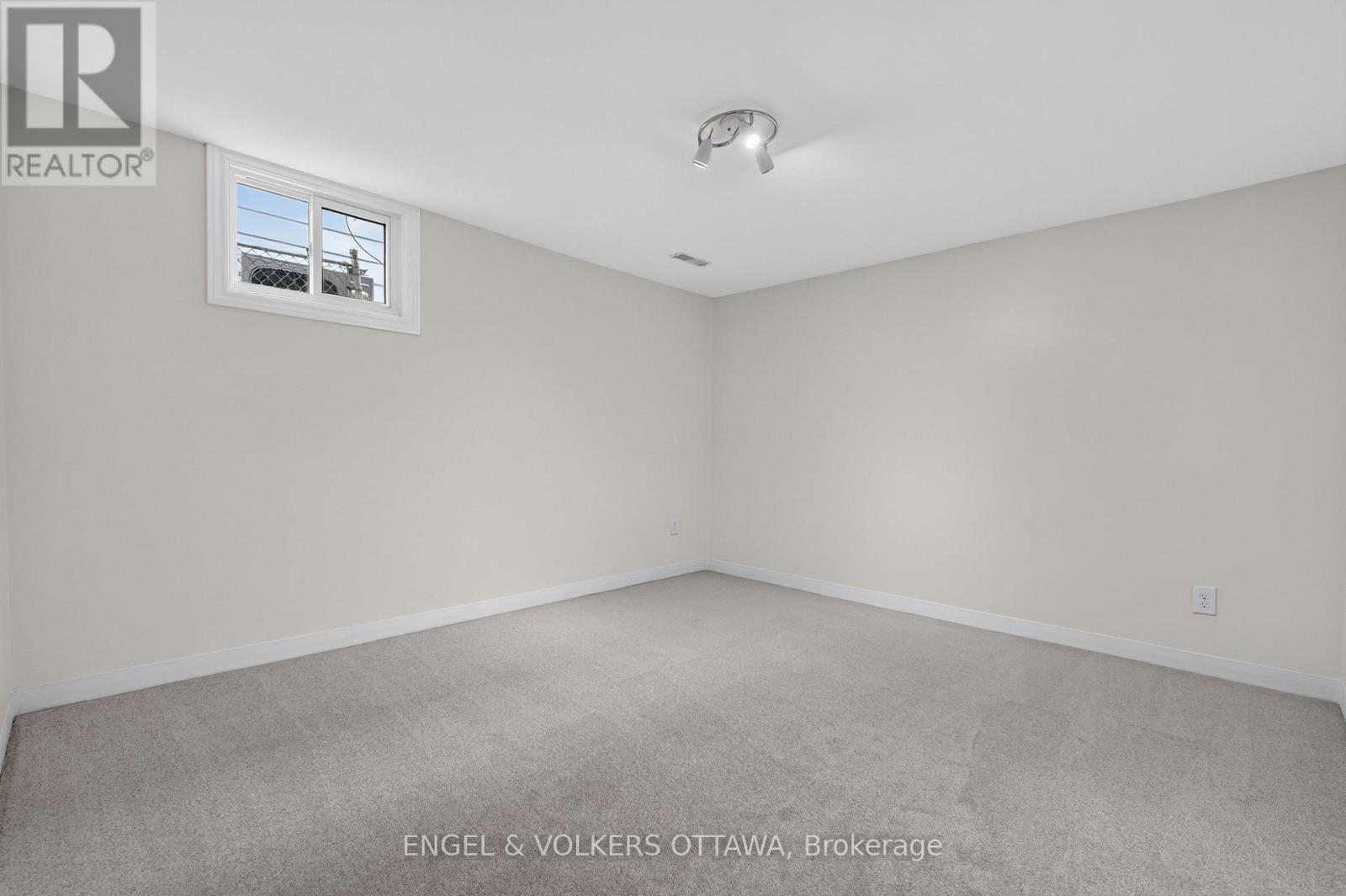 1238 St. Paul Avenue Property Photo 37