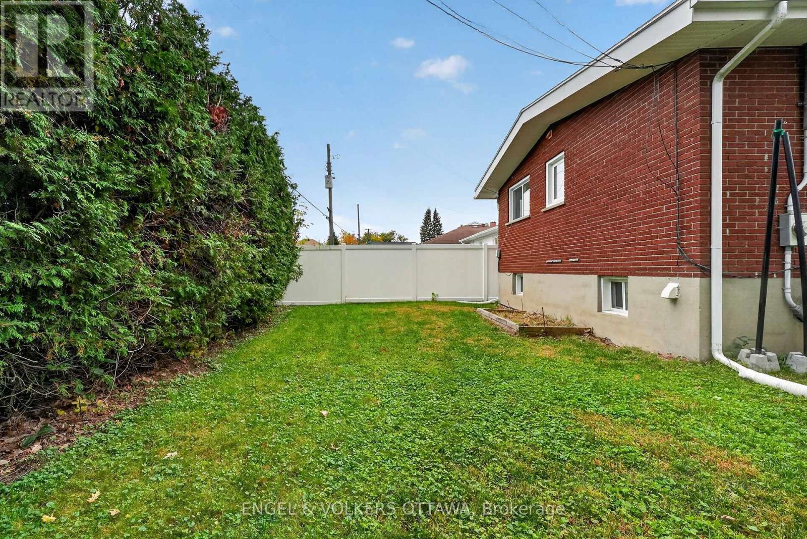 1238 St. Paul Avenue Property Photo 48