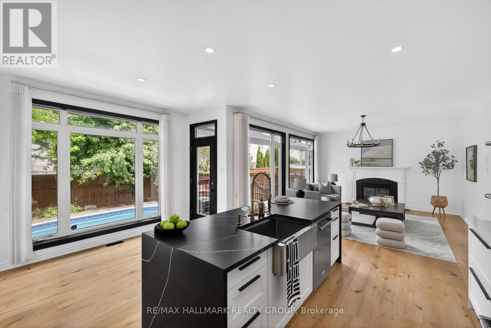 520 Mazari Crescent Property Photo 18