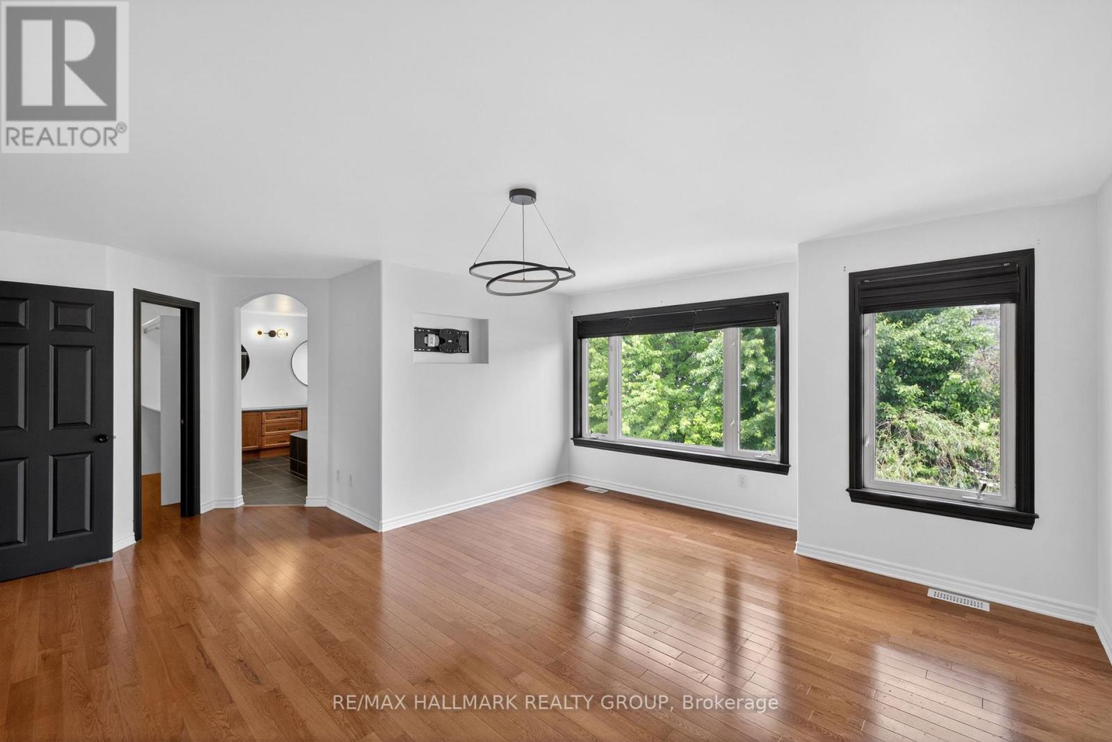 520 Mazari Crescent Property Photo 31