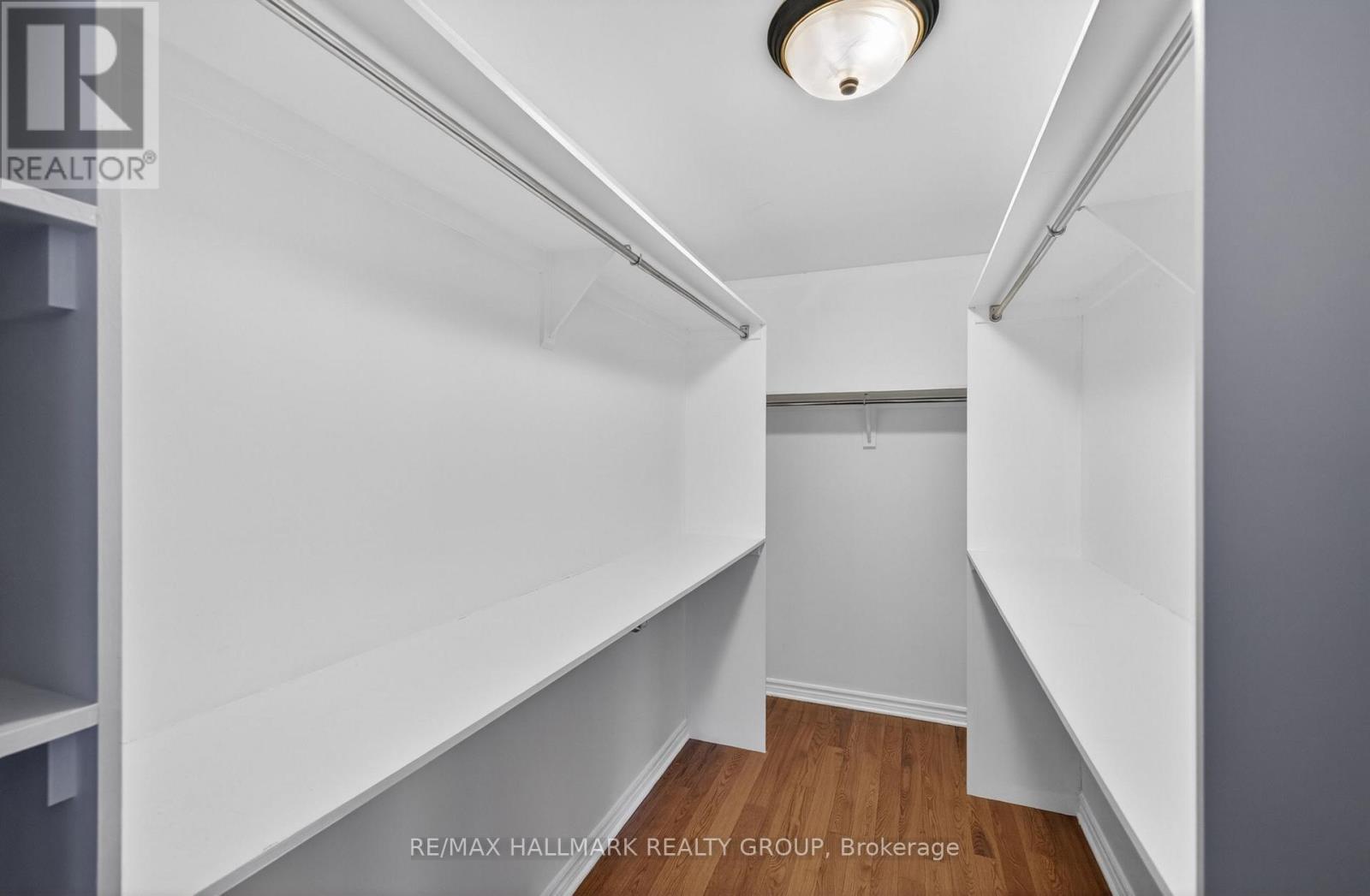 520 Mazari Crescent Property Photo 34