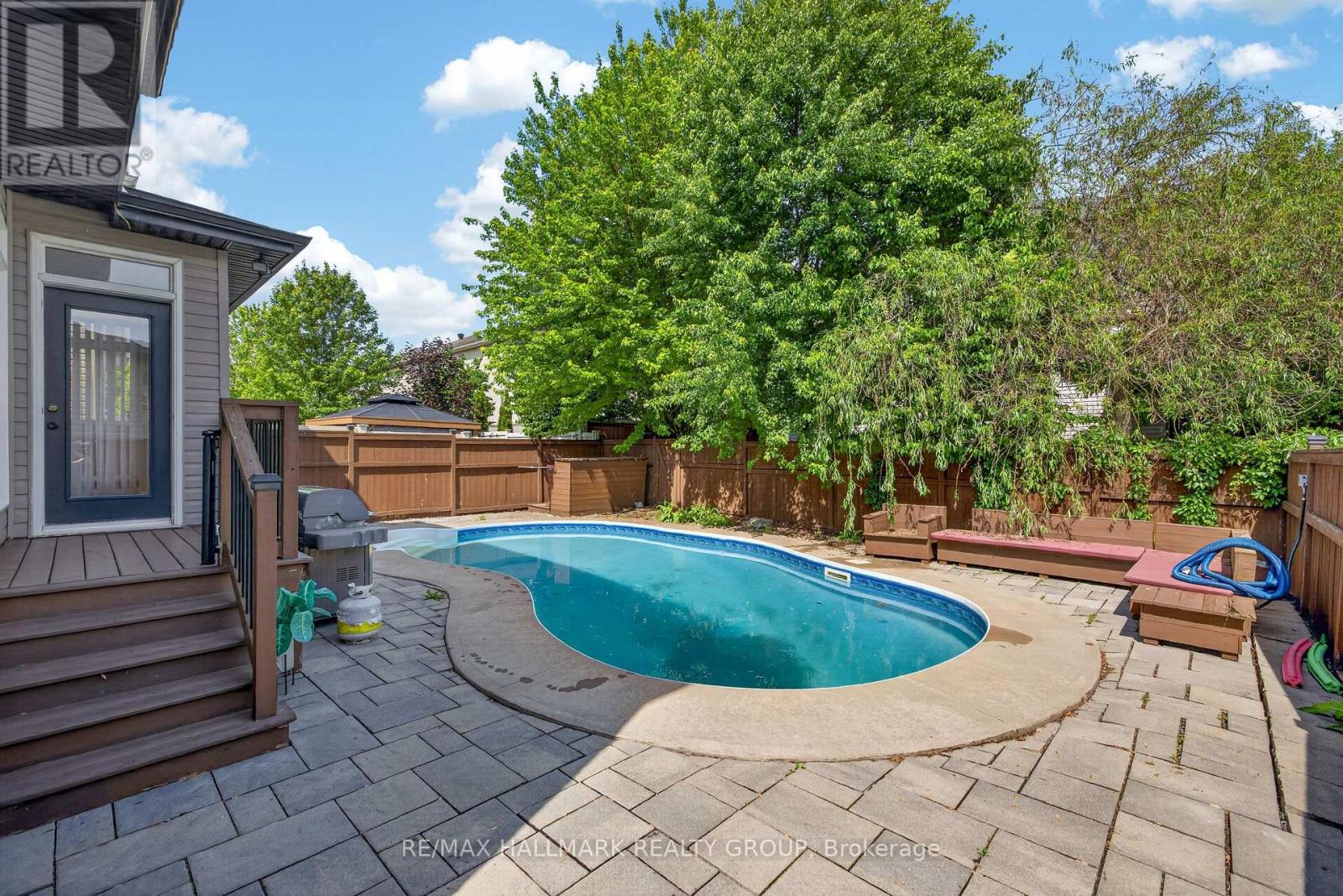 520 Mazari Crescent Property Photo 49