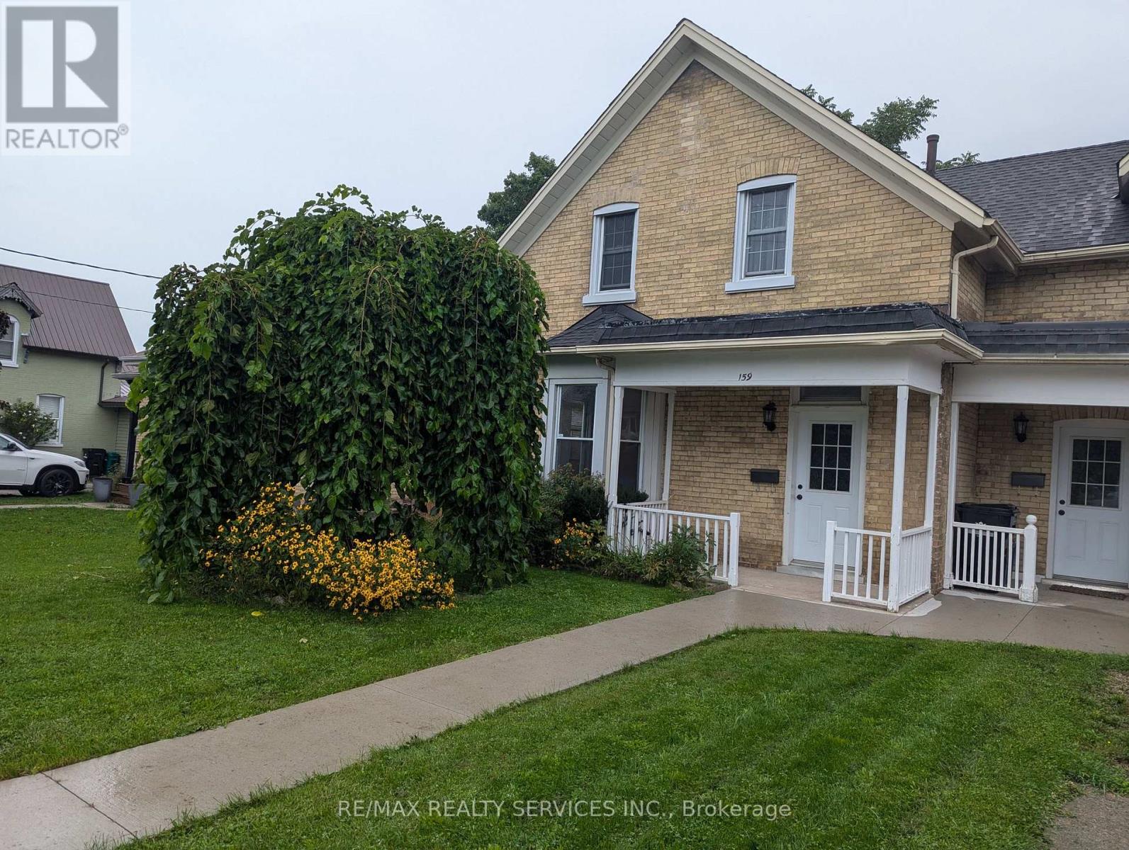 159 WELLINGTON STREET Property Photo 1