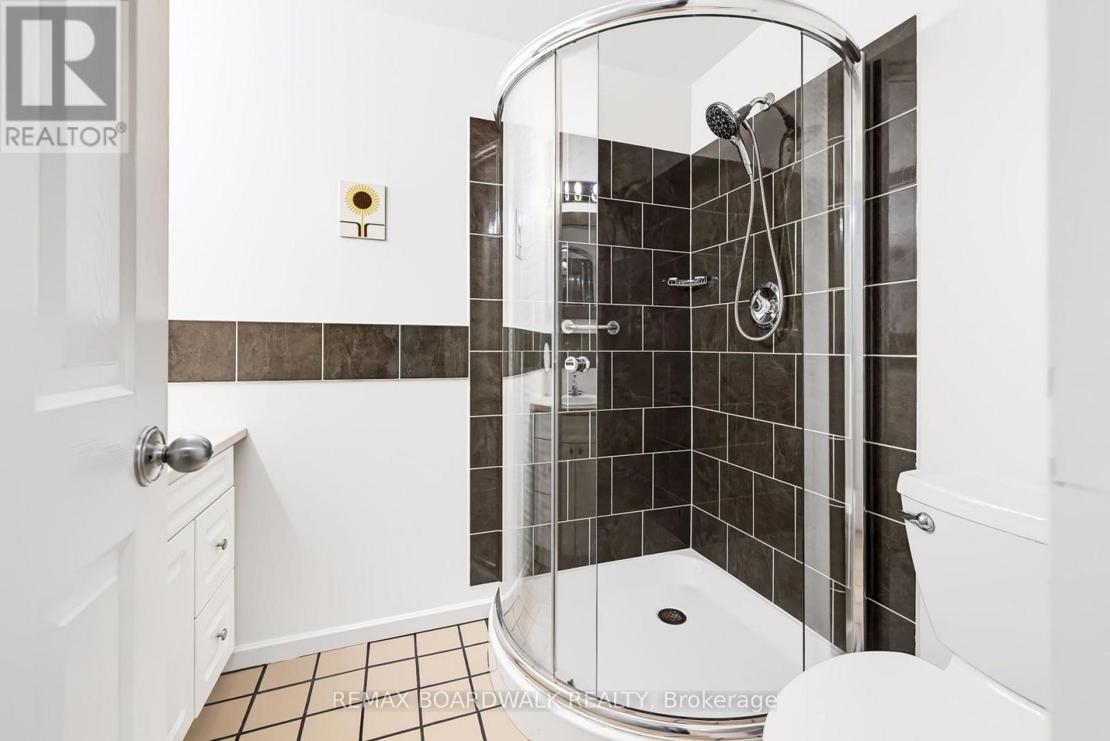 507 - 960 Teron Road Property Photo 14