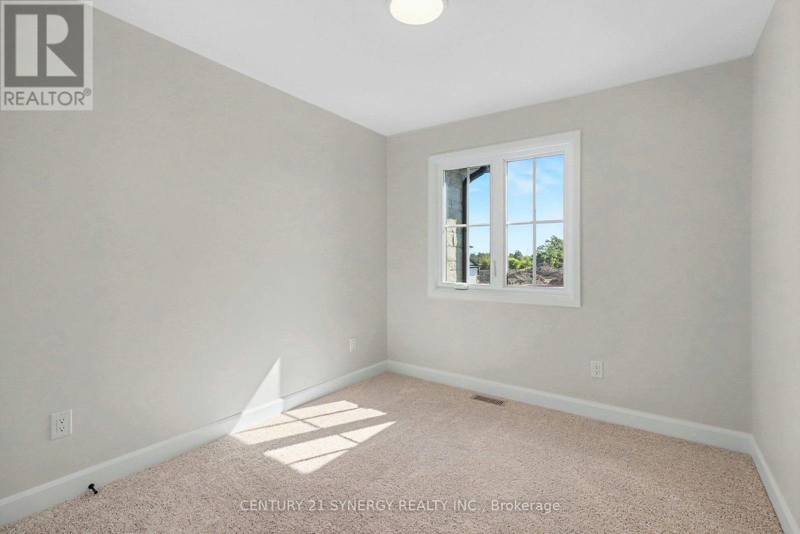 39 Helen Street Property Photo 22