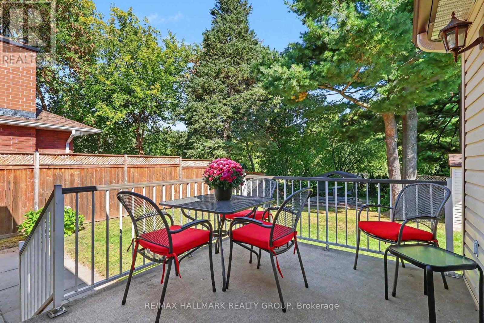183 Martin Avenue Property Photo 27