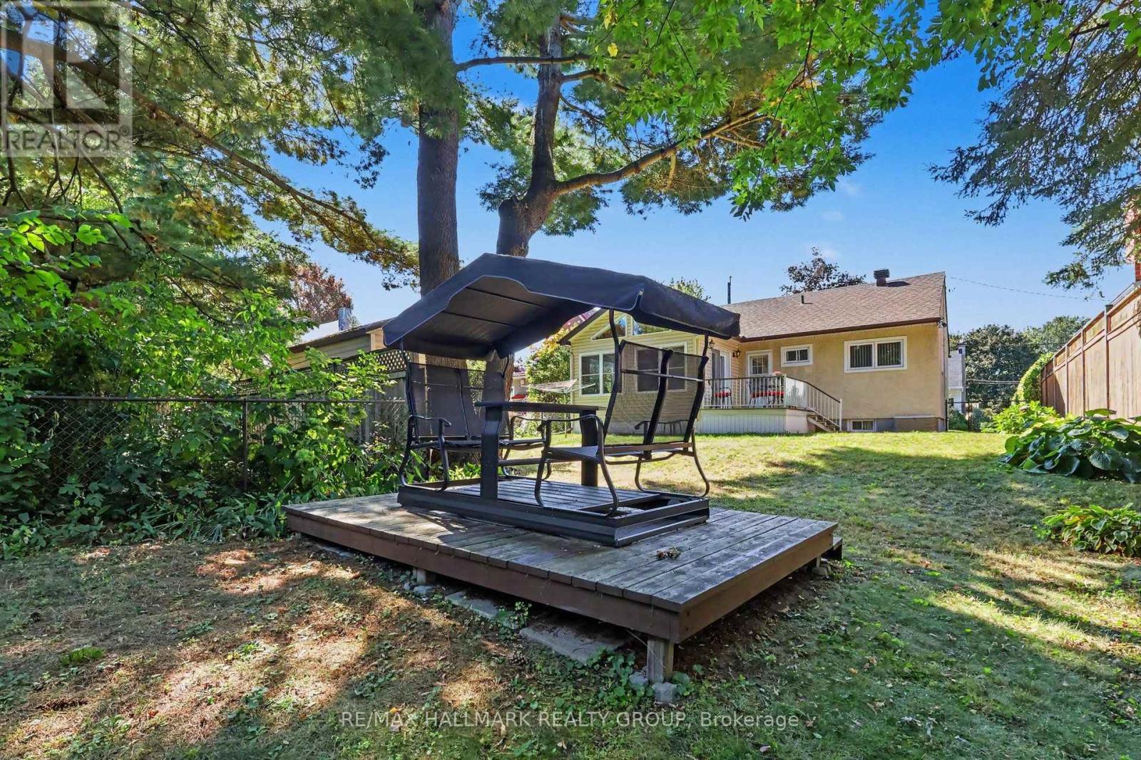 183 Martin Avenue Property Photo 28
