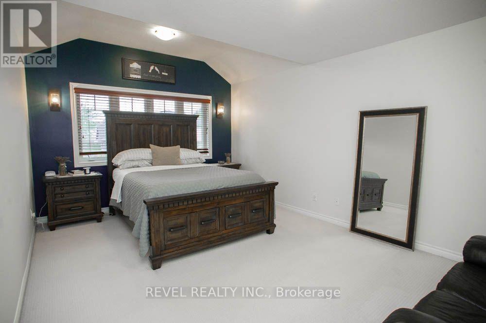 217 Woodway Trail Property Photo 12