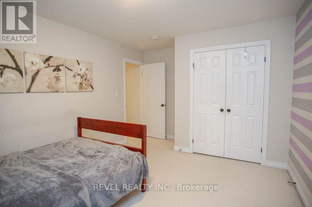 217 Woodway Trail Property Photo 22