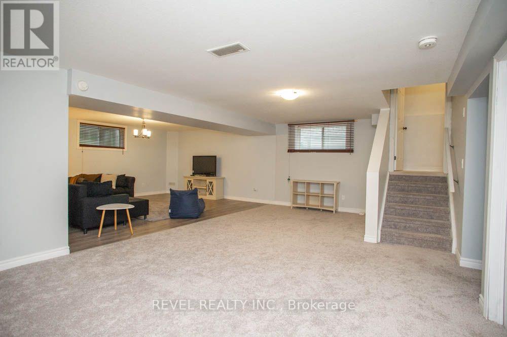 217 Woodway Trail Property Photo 23