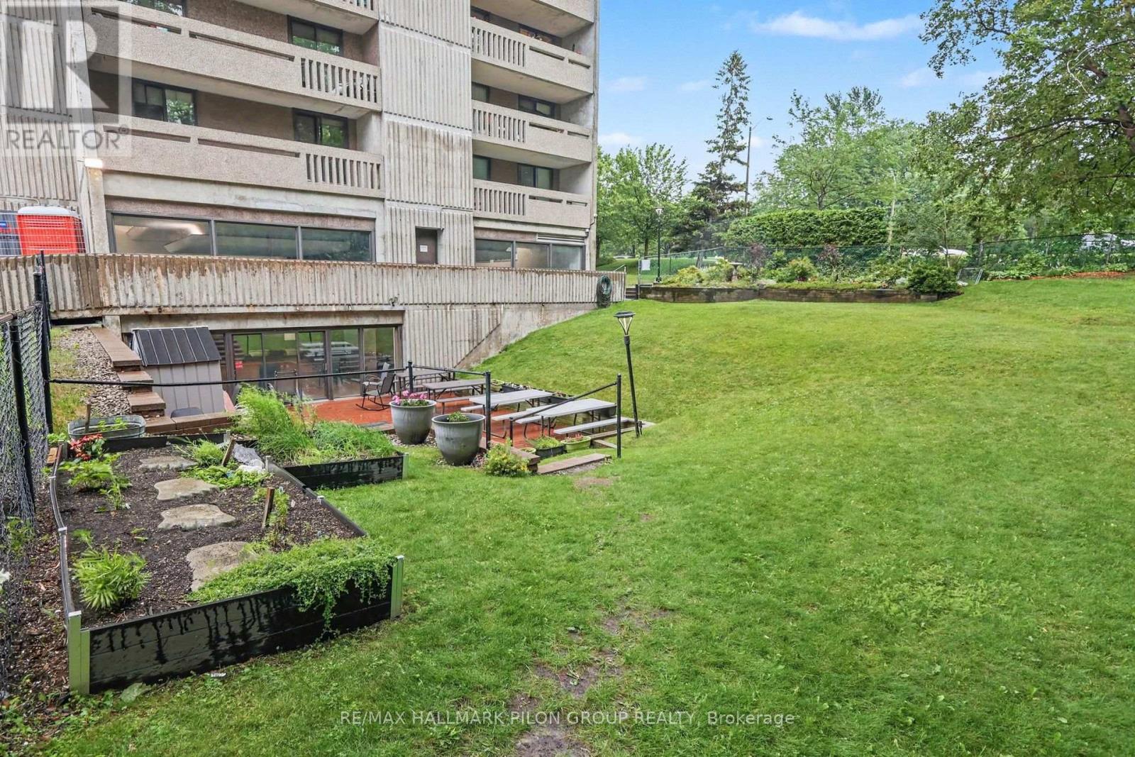 1305 - 415 Greenview Avenue Property Photo 21