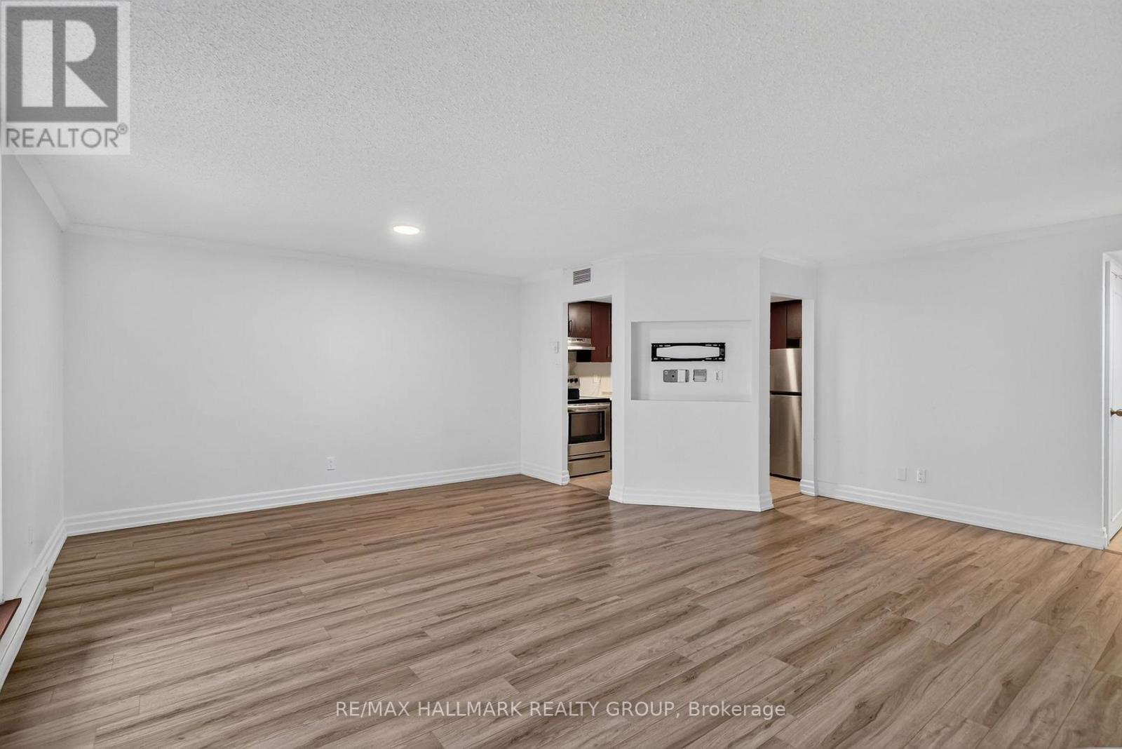 509 - 435 Albert Street Property Photo 23