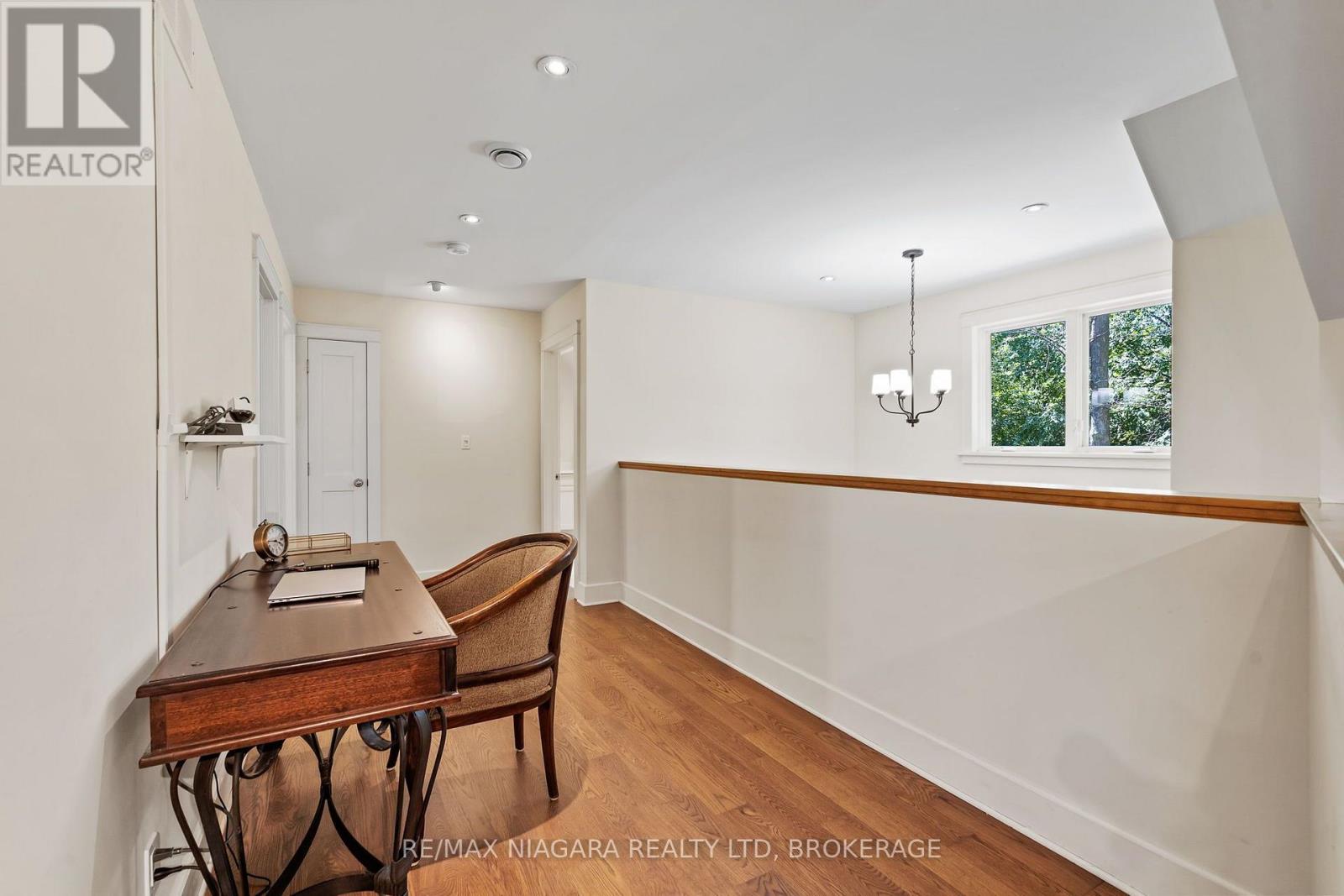 429 Ridge Road E Property Photo 45