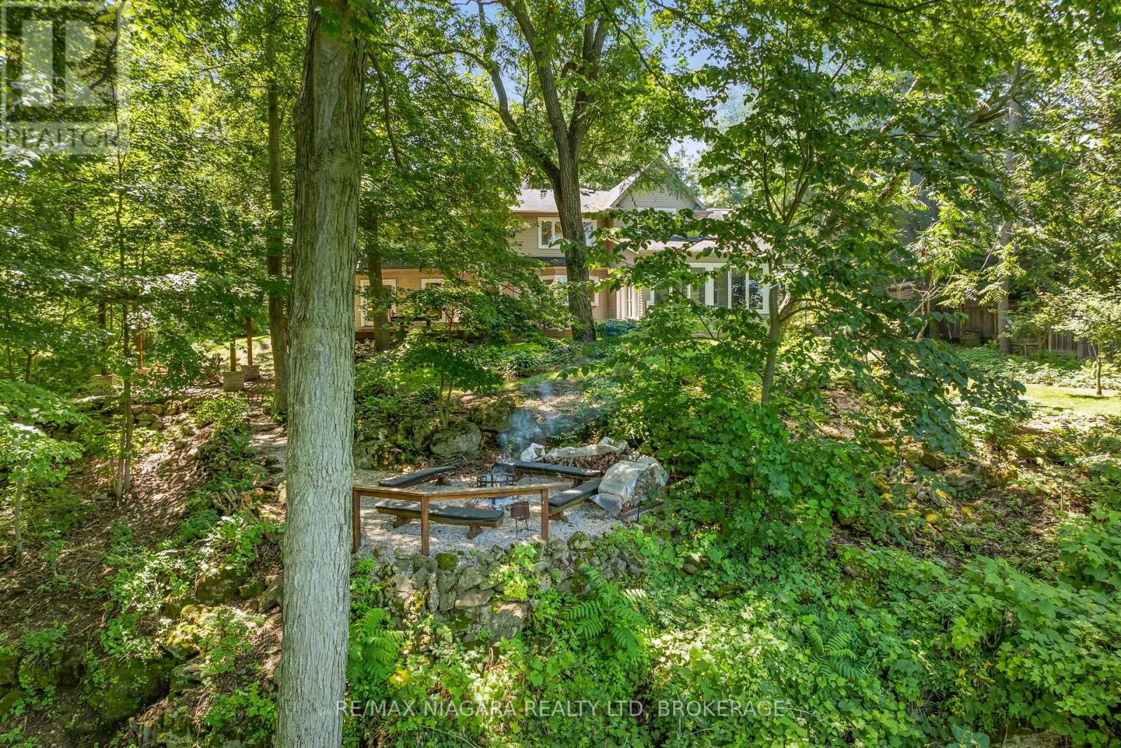 429 Ridge Road E Property Photo 49
