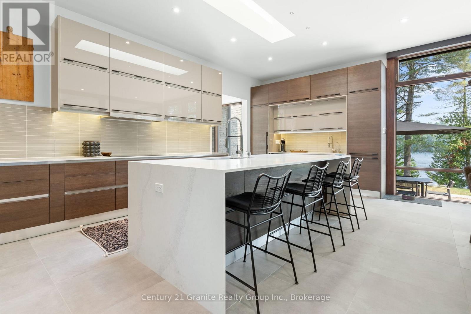 1085 Grace Road Property Photo 14