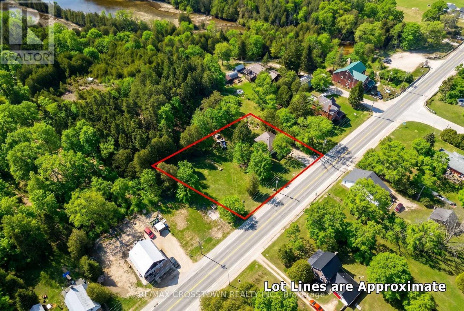 316056 Highway 6 Highway S Property Photo 2