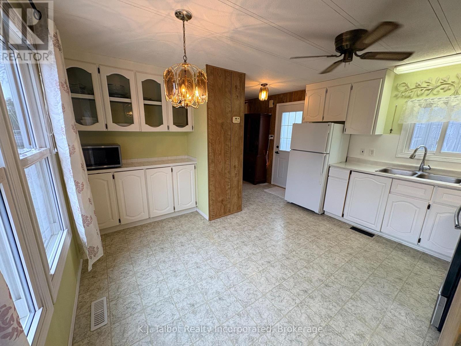 4 Poplar Lane Property Photo 13