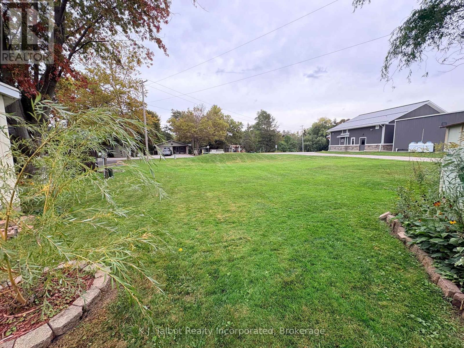4 Poplar Lane Property Photo 23