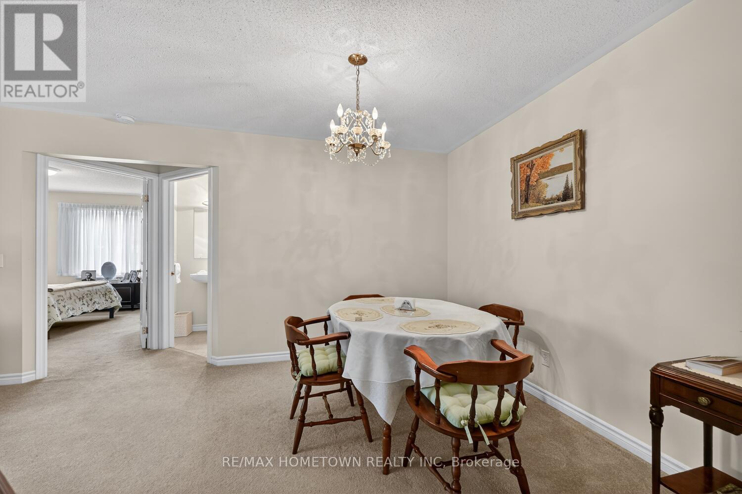 5 - 1171 Millwood Avenue Property Photo 11