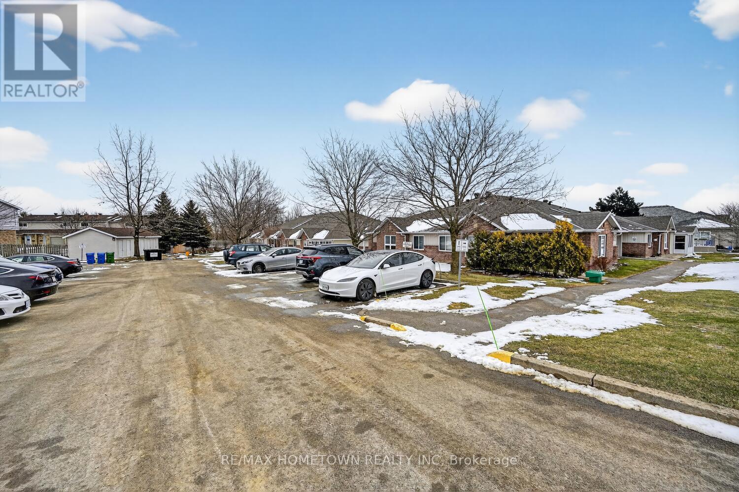 5 - 1171 Millwood Avenue Property Photo 25