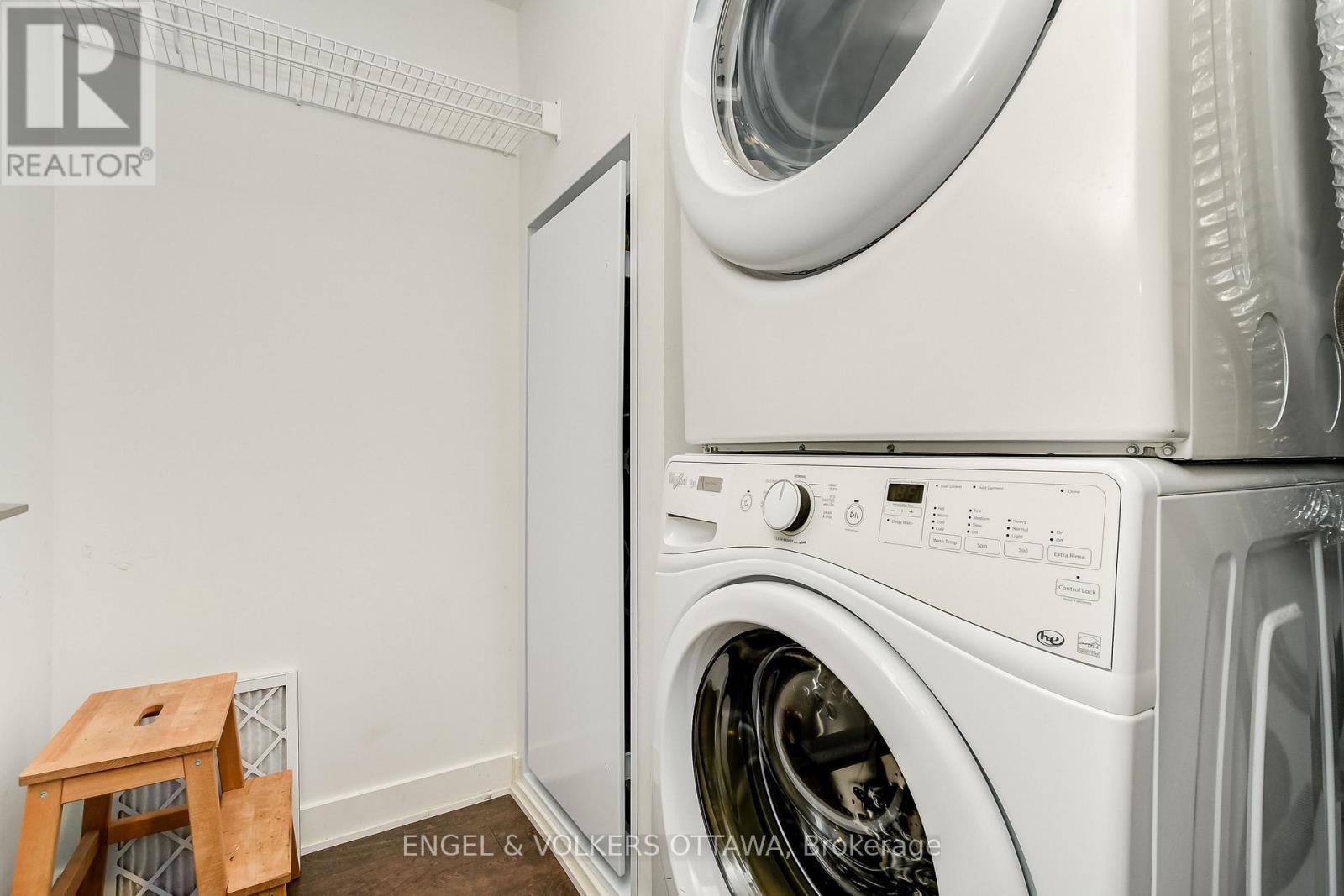 249 - 340 Mcleod Street Property Photo 22