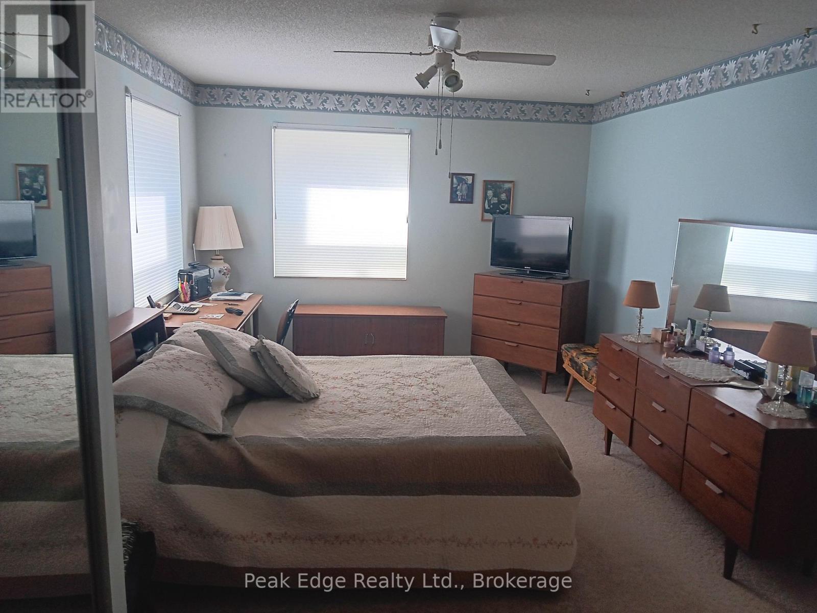 303 - 536 11th Avenue Property Photo 8